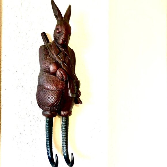 ALEXANDRAS ACCENTS Black Forest Rabbit Hare Fox Hunt Whip Holder Coat/Towel Hook - Picture 8 of 10
